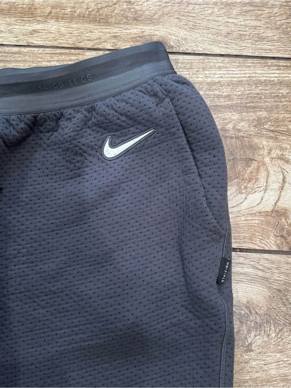 Nike Therma-FIT ADV Tech Pack NFL Joggers Size Men's 2XL Sweatpants